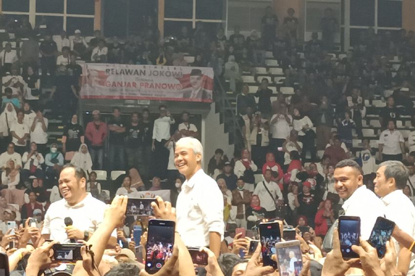 Ganjar Ajak Relawan Jokowi Rapatkan Barisan Hadapi Pilpres 2024