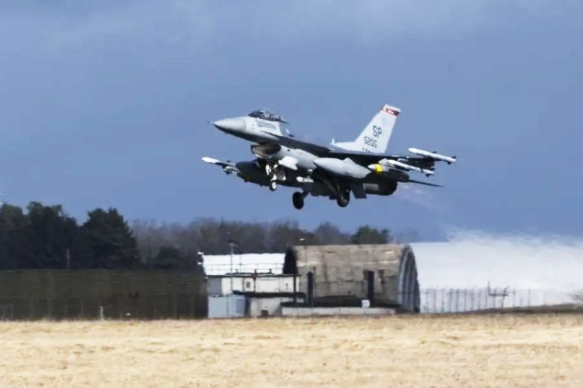Les États-Unis bloquent la formation des avions de chasse F-16 pour les pilotes ukrainiens