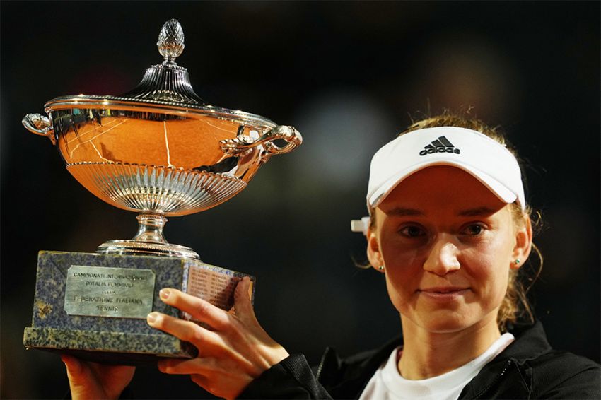 Juara Italian Open, Elena Rybakina Kini Tatap Gelar Roland Garros