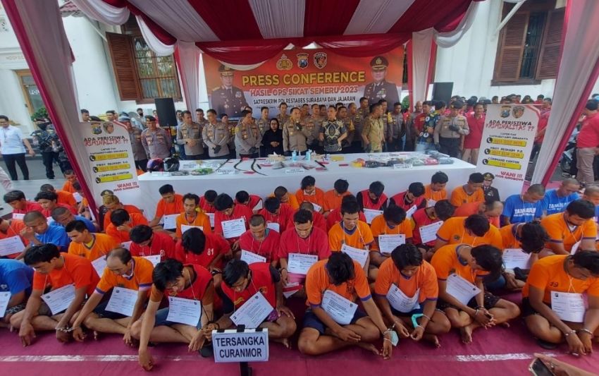 Bikin Resah Warga Surabaya, 100 Penjahat Jalanan Diringkus Polisi