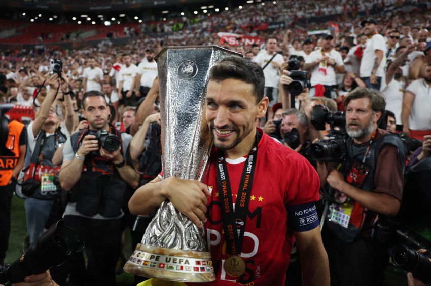 Kapten Sevilla Jesus Navas Rebut Penghargaan Pemain Terbaik Liga Europa 2022/2023