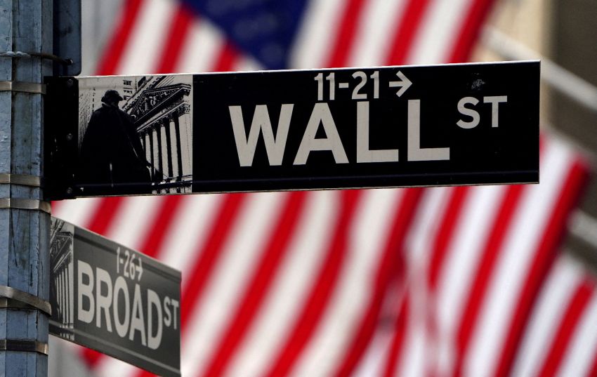 Wall Street Dibuka Menguat, Pasar Pede The Fed Tahan Suku Bunga