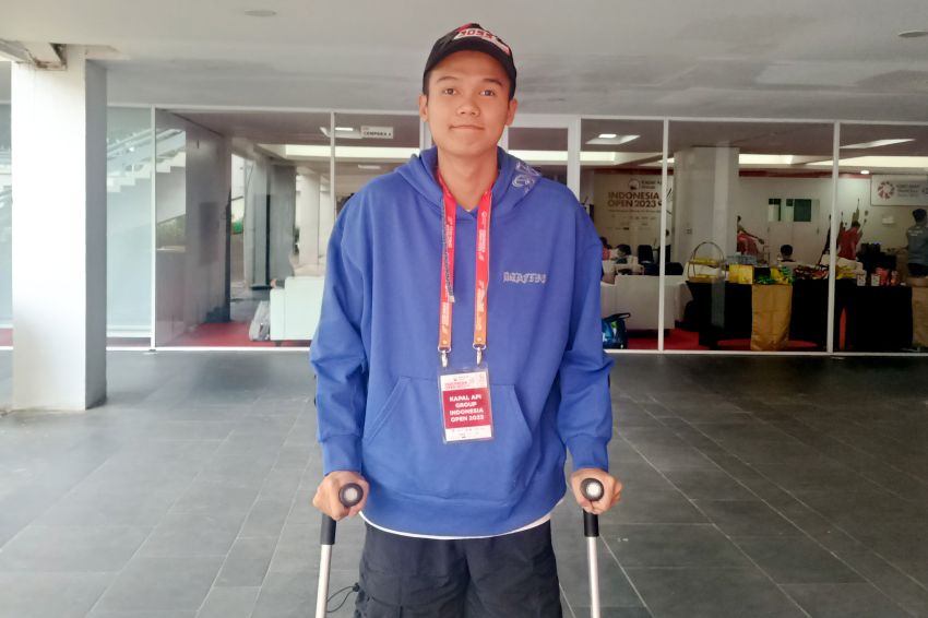 Dibantu Kruk, Christian Adinata Nonton Indonesia Open 2023 di Istora