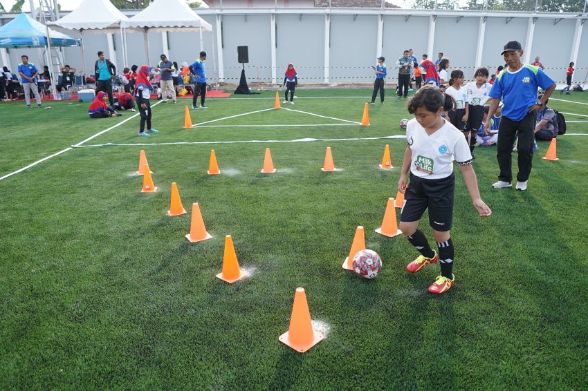 Kejuaraan Soccer Challenge 2023 Tantang Putri Kudus Unjuk Skill di Lapangan Hijau
