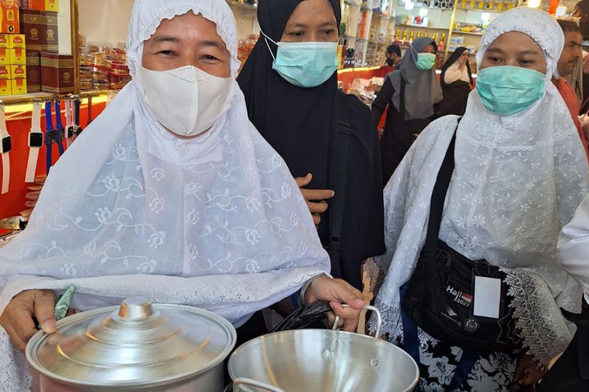 Katering Berhenti Sementara saat Puncak Haji, Jemaah Beli Peralatan Masak