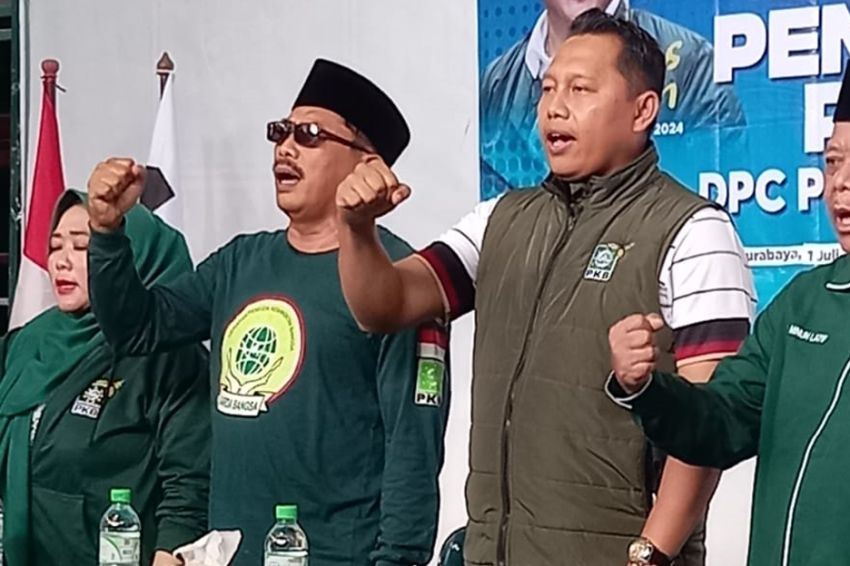 Caleg Muda PKB Cak Rochim Ajak Kader Hijaukan Surabaya di Pemilu 2024