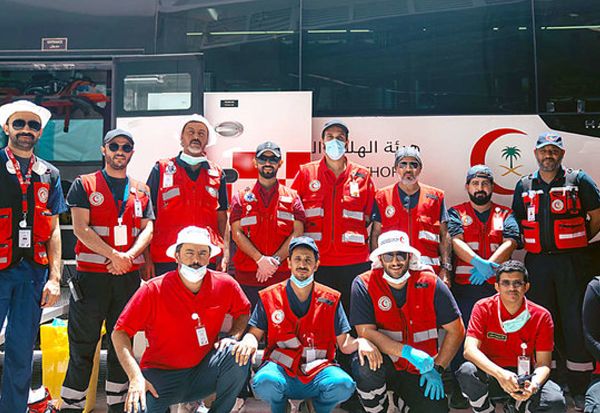 Tim Bulan Sabit Merah Selalu Siaga Menangani Masalah Medis Jemaah Haji
