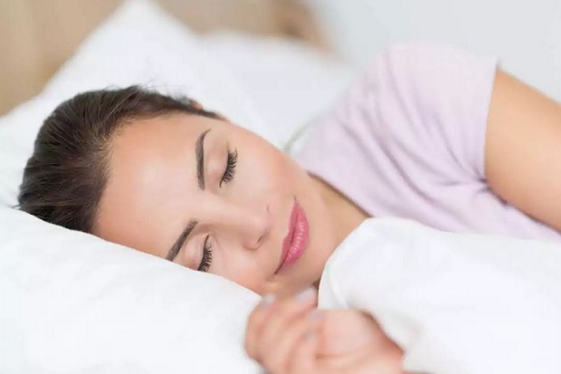 Pentingnya Mengatur Pola Tidur setelah Skincare Routine, Ini Penjelasan Dokter