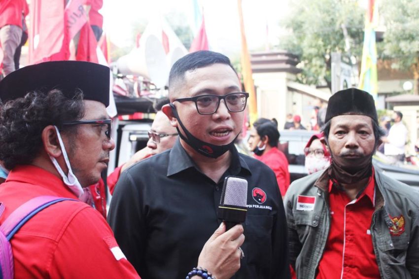 Politikus Muda PDIP Sebut Kritik Rocky Gerung ke Jokowi Kebablasan
