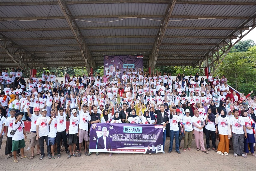 Relawan Sosialisasikan Ganjar Pranowo Lewat Seminar Pemasaran Online