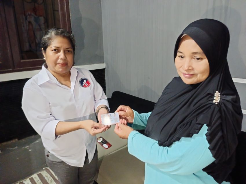 RPA Partai Perindo Bagikan KTA Berasuransi di Sukaraja Bogor, Warga: Sangat Bermanfaat