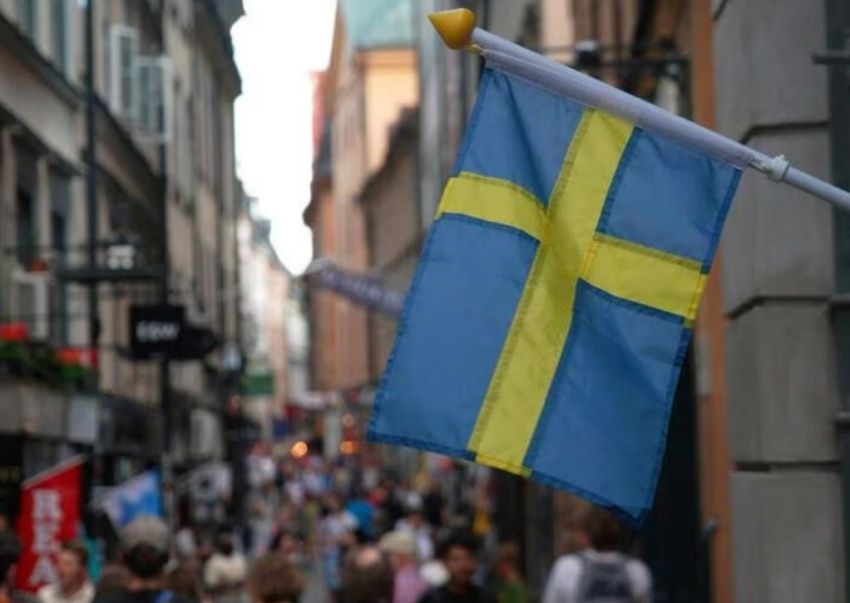 Inggris: Swedia Akan Dilanda Serangan Teror karena Izinkan Pembakaran Alquran