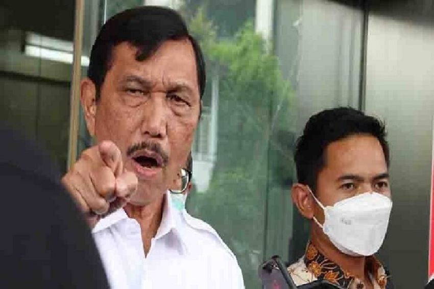 Usulkan Wajib Pakai Masker di Jakarta, Luhut: Apa pun yang Diberikan Pemerintah Harus Nurut