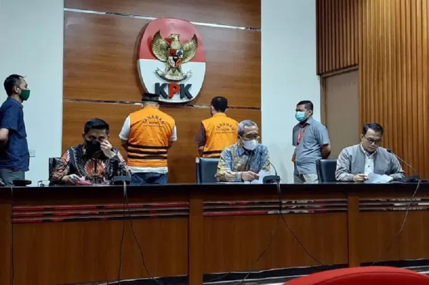 KPK Jebloskan Dua Terpidana Korupsi Lahan SMKN 7 Tangsel ke Lapas Serang