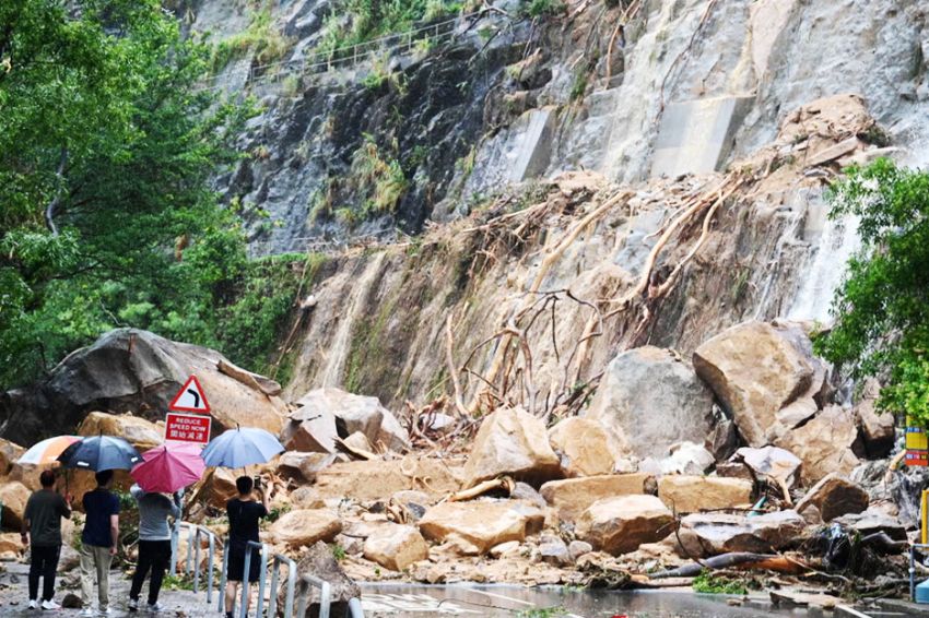 Duh, Lebih dari 70 Buaya Berkeliaran Setelah Hujan Badai Hantam China
