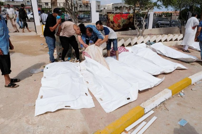 Dahsyatnya Banjir Libya, Mayat-mayat Terdampar di Pantai