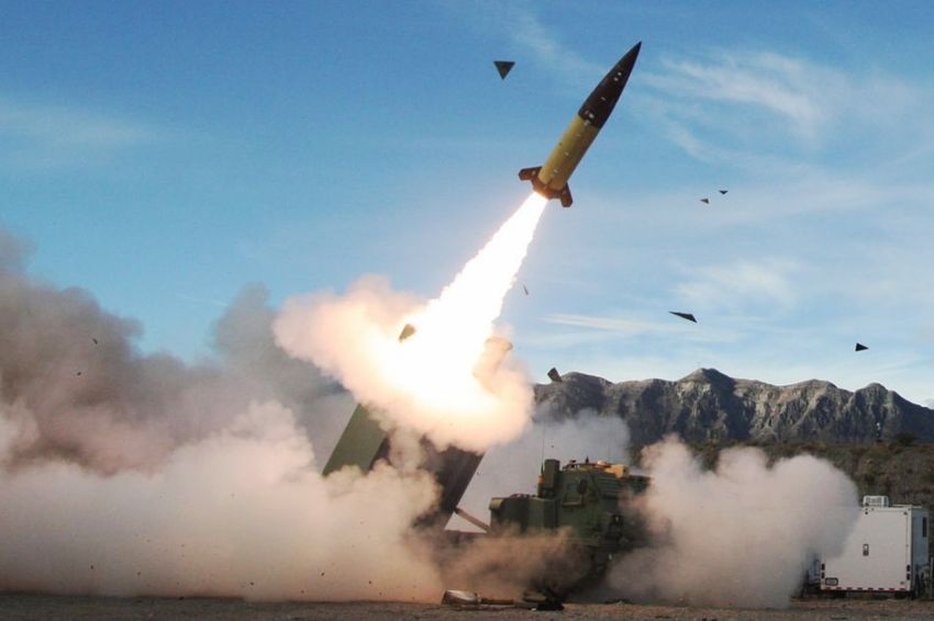 US to Send ATACMS Long-Range Missiles to Ukraine Despite Previous Refusal