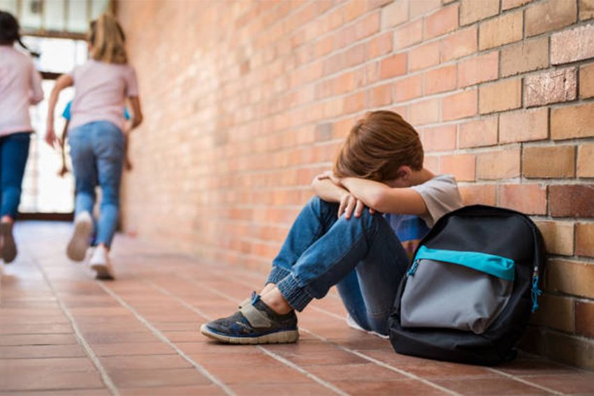 Ini yang Perlu Dilakukan Orang Tua saat Anak Jadi Korban Bullying