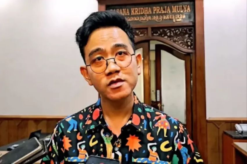 Ketahuan! Jelang Pengumuman Bacawapres Prabowo, Gibran Berangkat Jakarta Lewat Semarang