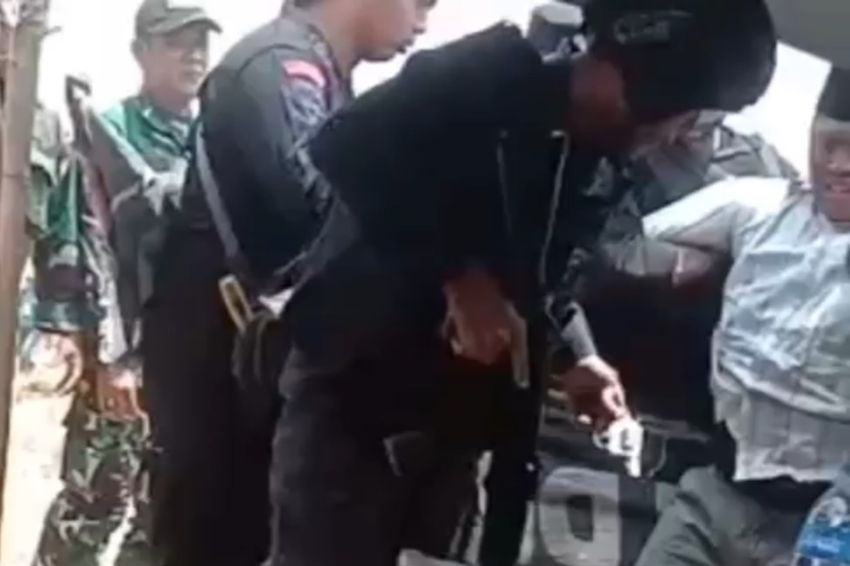 Mantan Kades di Bangkalan Ditangkap Brimob Bersenjata, Gara-gara Bawa Pistol di Coblosan Pilkades