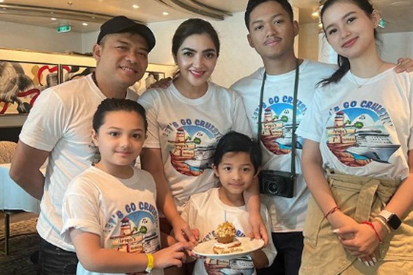 Anang Hermansyah and Ashanty Celebrate Children’s Birthday on a Cruise Ship