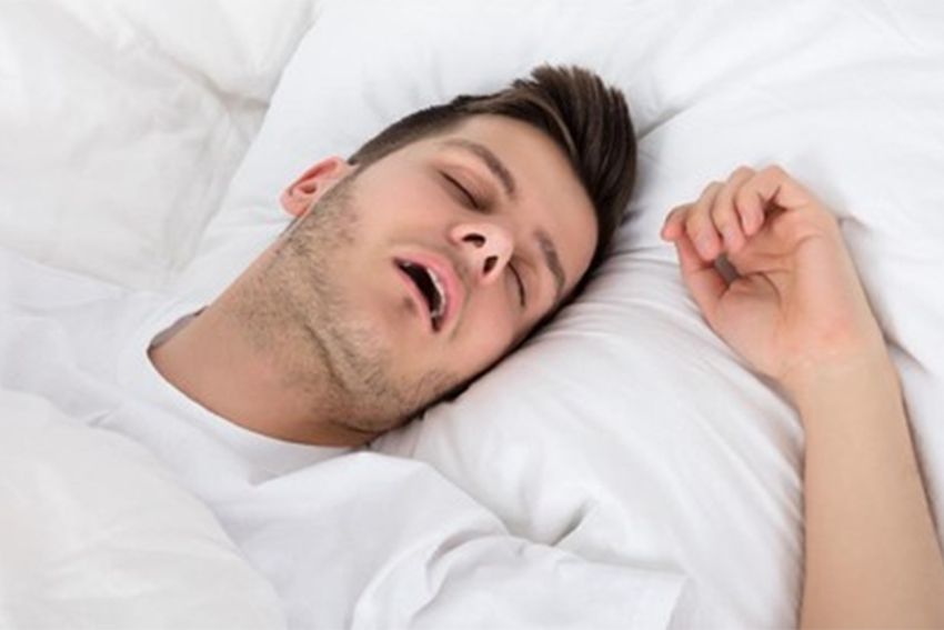 Tidur Mengorok Tiap Malam Bisa Berbahaya bagi Kesehatan, Begini Cara Penanganannya