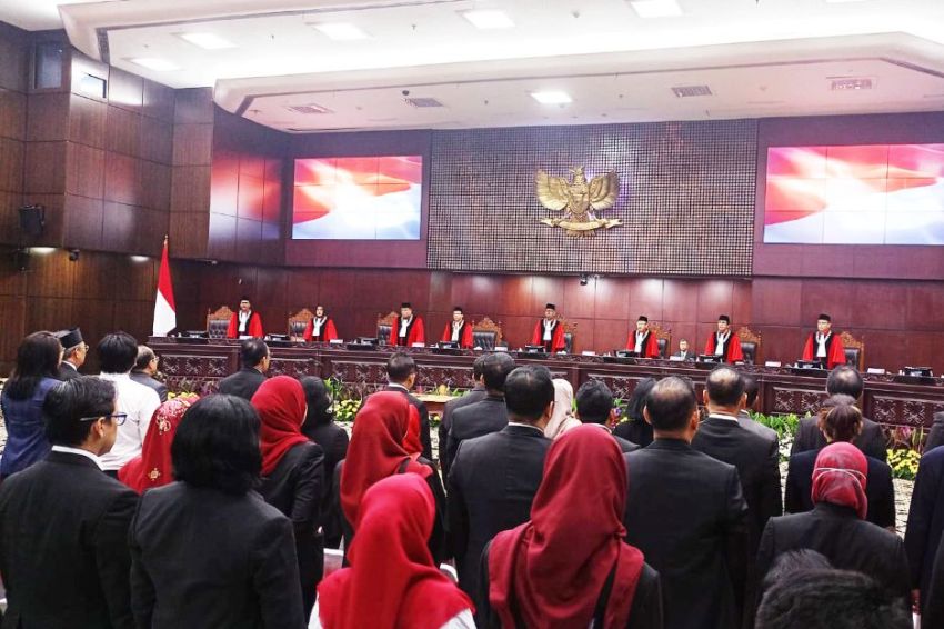 Resmi, Suhartoyo Jadi Ketua MK Gantikan Anwar Usman Paman Gibran