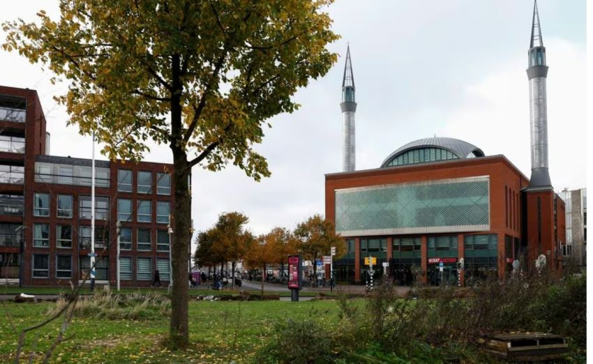 Umat Muslim di Belanda Terkejut atas Kemenangan Partai Anti-Islam di Belanda