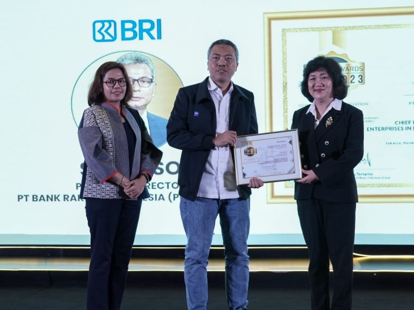 Dinobatkan Sebagai BUMN Terbaik, BRI Boyong 3 Penghargaan TOP BUMN Award