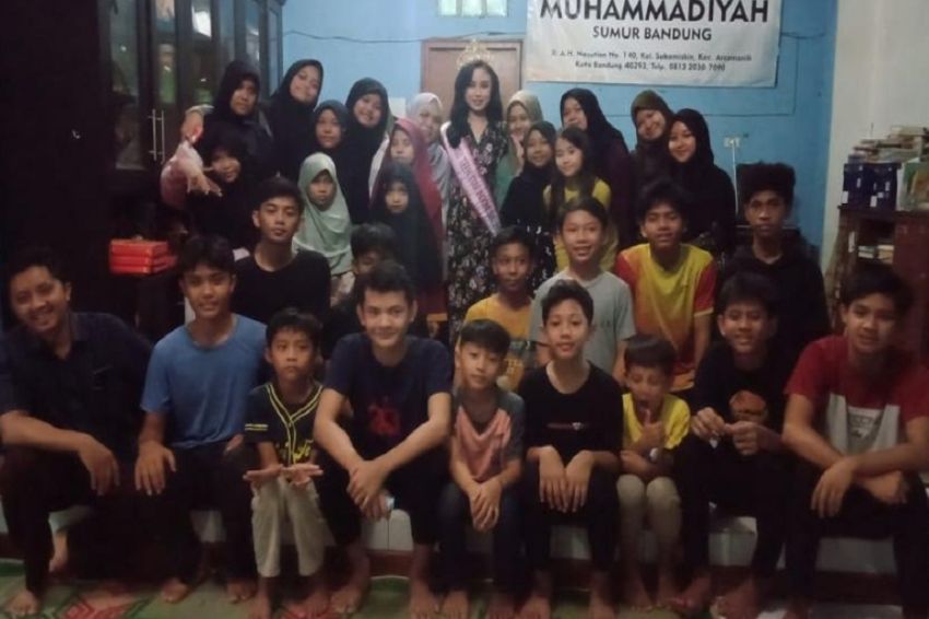 Jelang Kompetisi Internasional, Miss Teen Star Indonesia 2023 Seru-seruan Bereng Anak Yatim