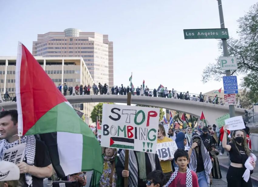 Demonstran Yahudi Blokir Jalan Raya Los Angeles, Tuntut Gencatan Senjata di Gaza