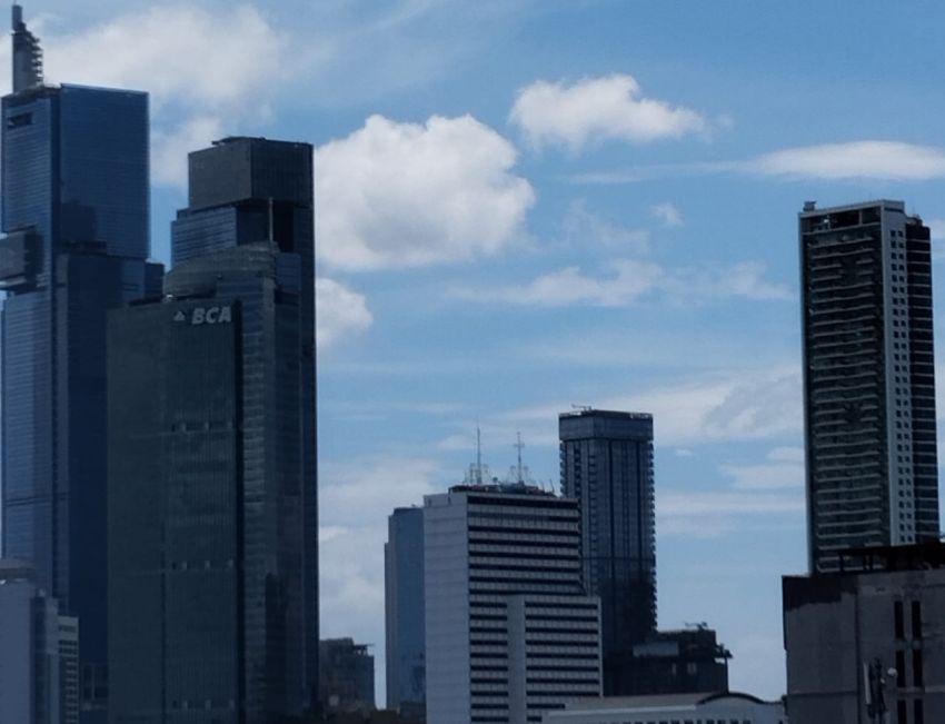 Prakiraan Cuaca Jakarta 10 Februari 2024: Pagi Cerah Berawan, Waspada Hujan Disertai Kilat