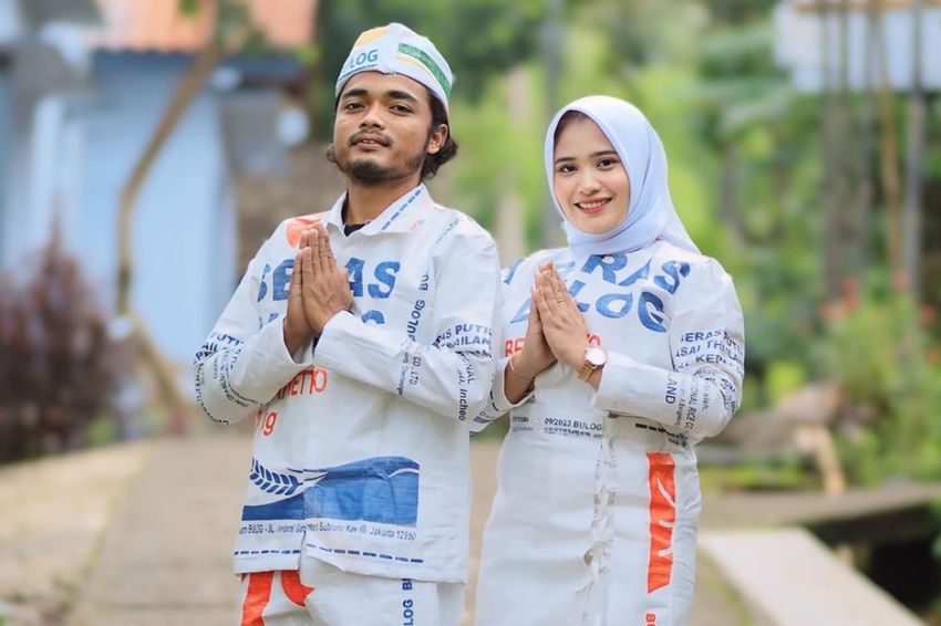 Viral! Outfit dari Karung Beras Bulog untuk Sambut Ramadan, Cocok Buat Bukber