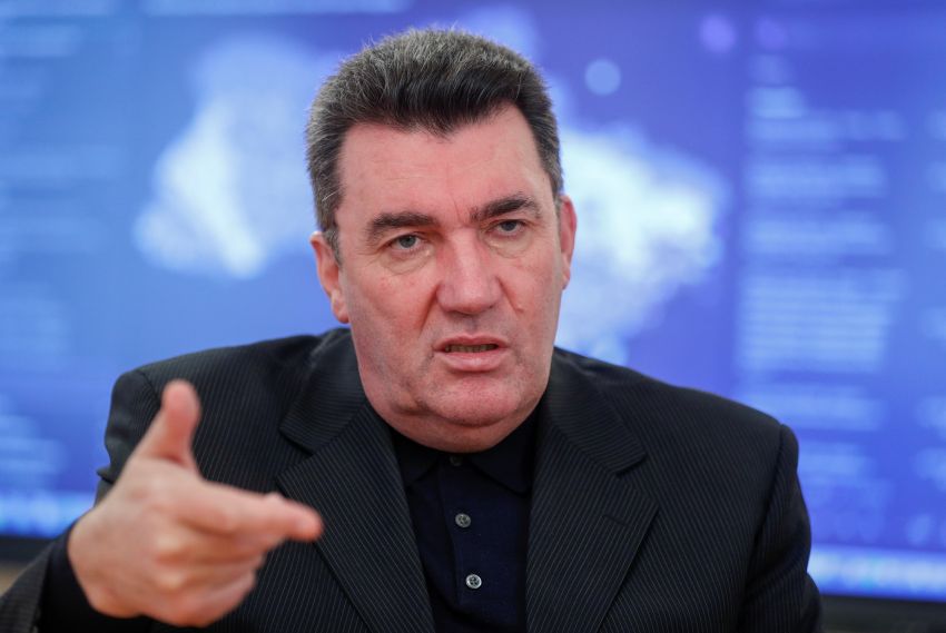 Zelensky Pecat Kepala Dewan Keamanan Ukraina Tanpa Ungkap Alasan