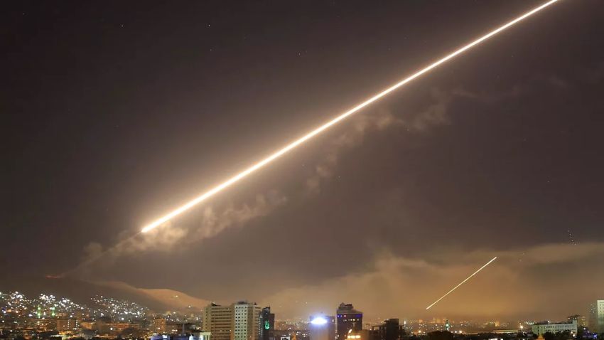 Israel Serang Target Pertahanan Udara di Suriah Selatan