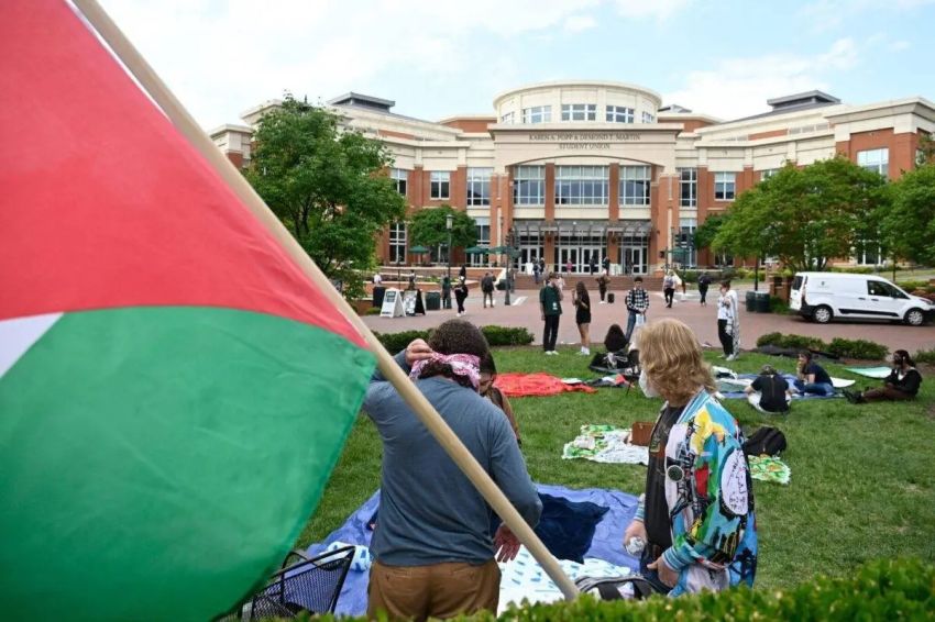 Kamp Tenda Pro-Palestina Muncul di Universitas North Carolina