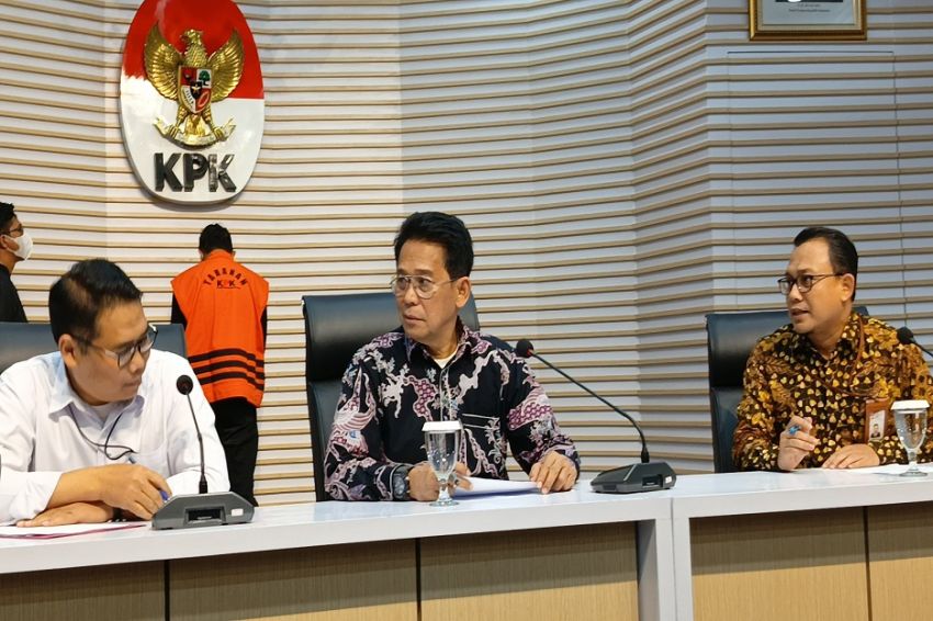 KPK Resmi Tahan Bupati Sidoarjo Ahmad Muhdlor hingga 20 Hari ke Depan