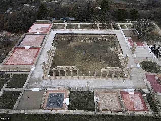 Ruangan Pribadi Alexander Agung Ditemukan, Isinya Penuh Kejutan