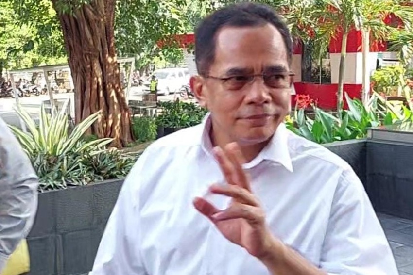 Penampakan Sekjen DPR Indra Iskandar Penuhi Panggilan KPK