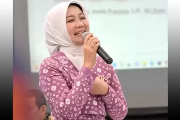 Pilwalkot Bandung, Survei Poldata Indonesia: Atalia Praratya Duduki Peringkat Pertama