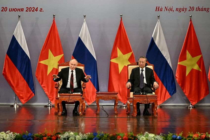 Putin Peringatkan NATO Bergerak ke Asia, Rusia Wajib Merespons