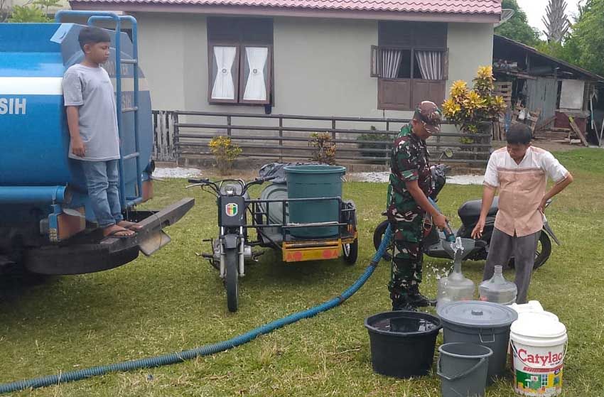 PDAM Tirta Mountala Turun Langsung Atasi Kekurangan Air Bersih di Aceh Besar