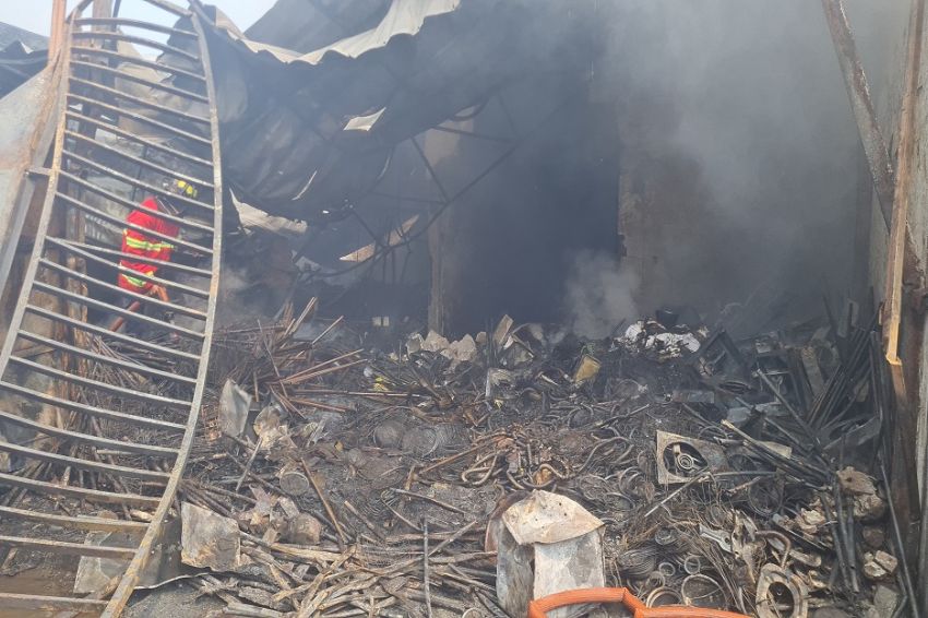 5 Korban Tewas Kebakaran Gudang Perabotan di Bekasi Masih Satu Keluarga