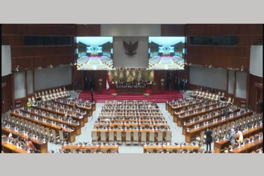 Rapat Paripurna RUU Kabupaten/Kota Hanya Dihadiri Langsung 64 Anggota DPR, 228 Izin