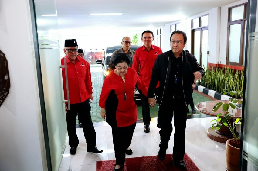 Jabatan Pengurus DPP PDIP Diperpanjang, Megawati Pimpin Pelantikan di Sekolah Partai