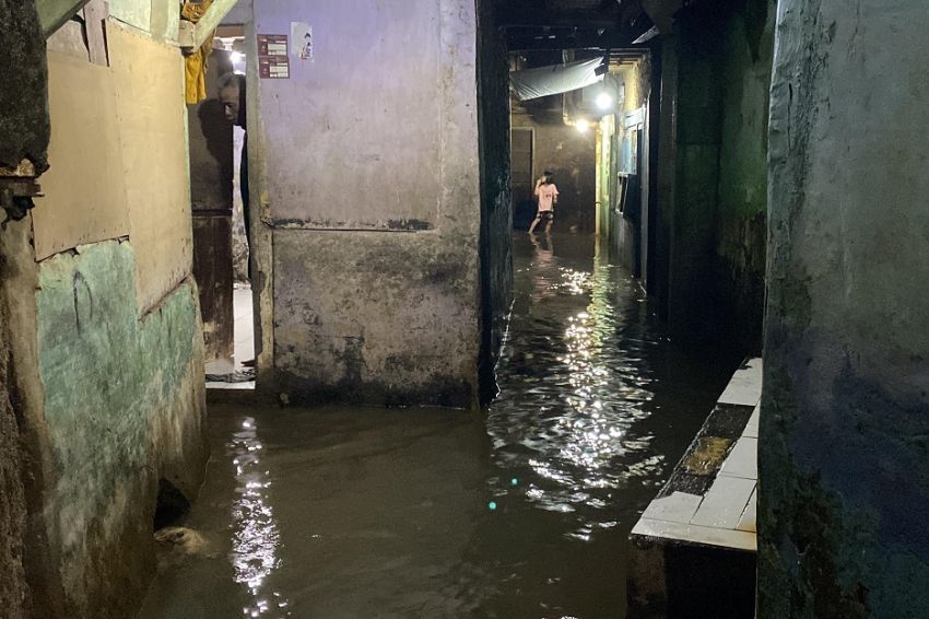 Kebon Pala Jaktim Terendam Banjir, Warga Sebut Kiriman dari Bogor