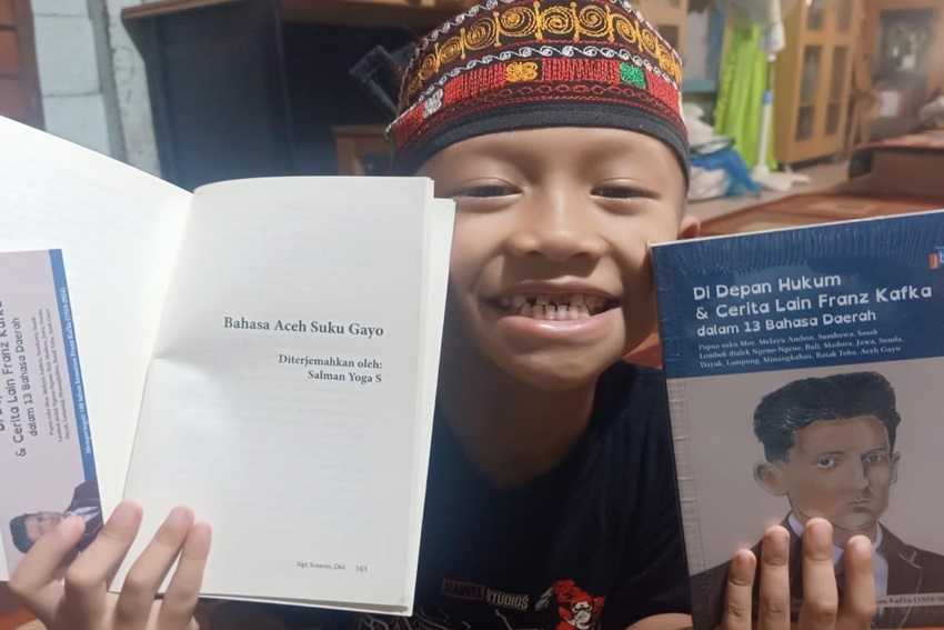 Cerpen Franz Kafka Diterjemahkan dalam 13 Bahasa Daerah di Indonesia