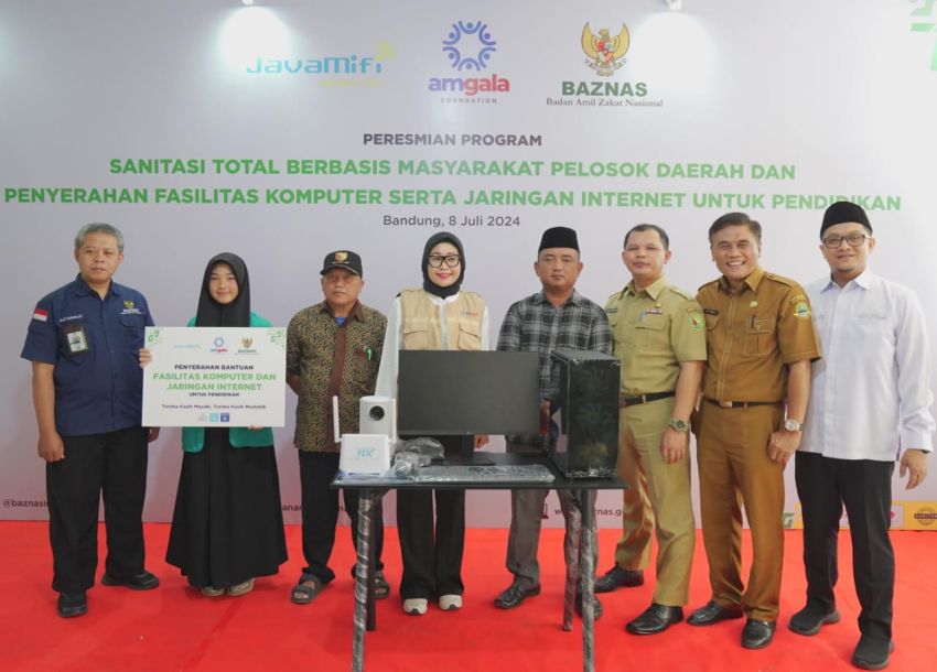 BAZNAS RI Bersama Amgala Indonesia dan JavaMifi Serahkan Bantuan ke Kabupaten Bandung