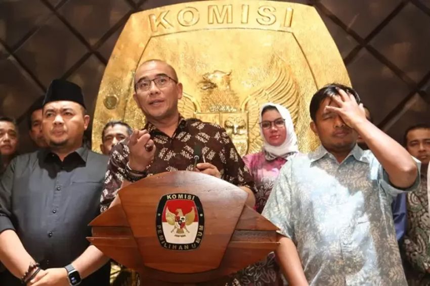 Presiden Jokowi Resmi Berhentikan Tidak Hormat Hasyim Asy'ari sebagai Ketua KPU