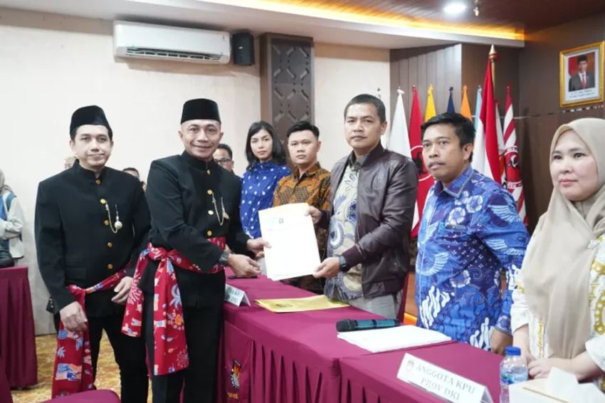 Pasangan Independen Pilgub Jakarta Dharma Pongrekun-Kun Wardana Penuhi Syarat Verifikasi Administrasi